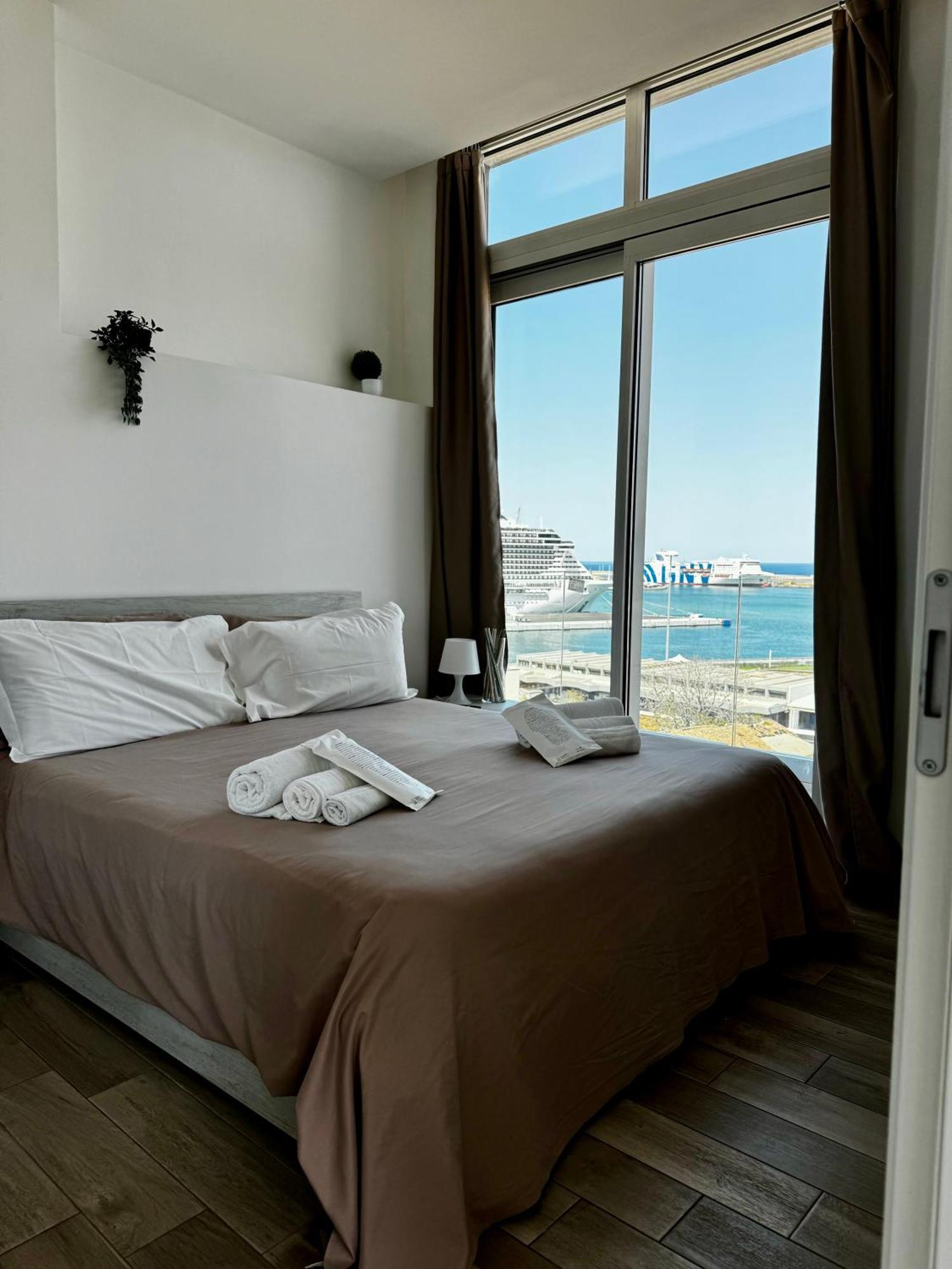 Palermo Inn Marina Exclusive View מראה חיצוני תמונה