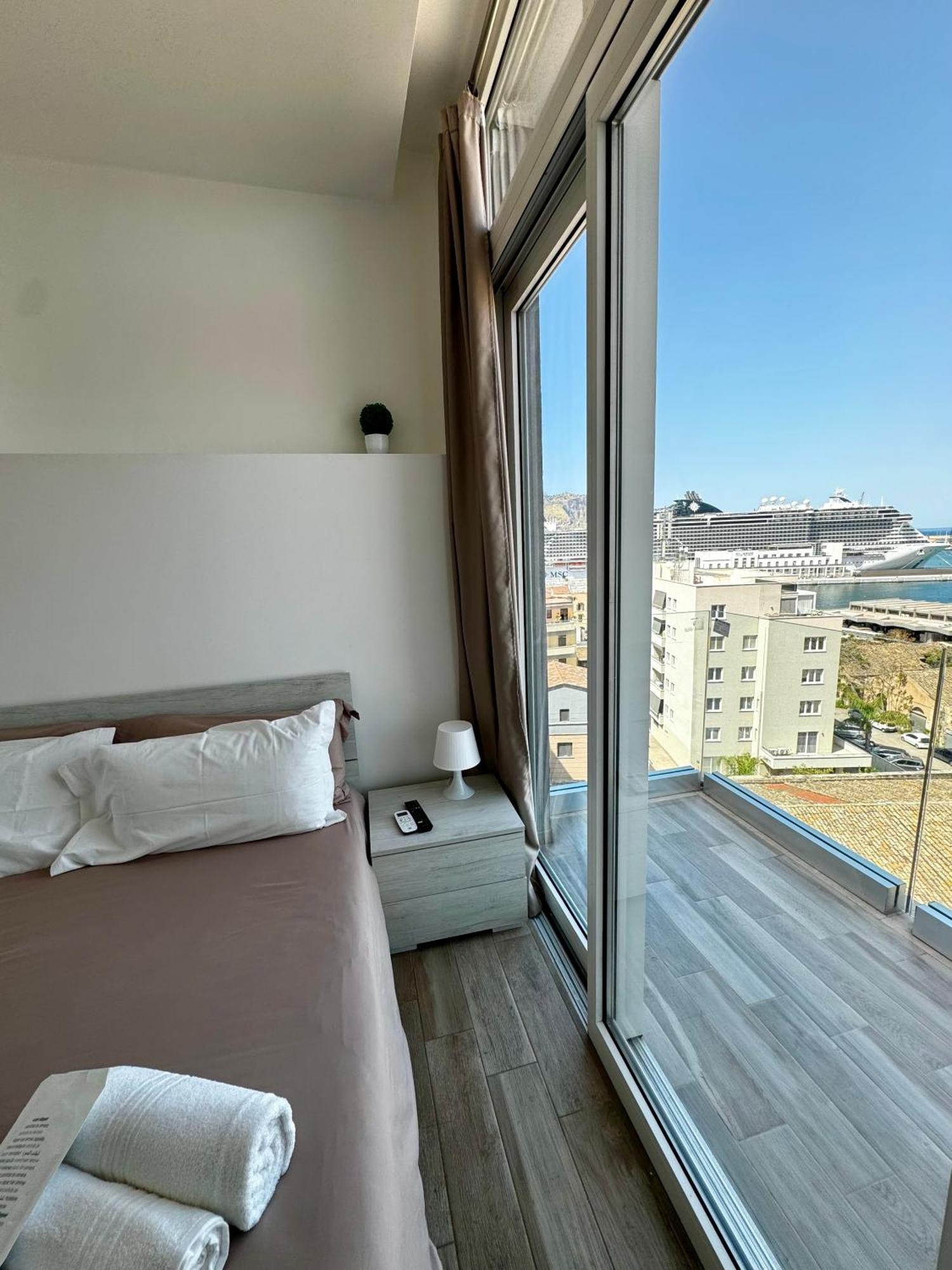 Palermo Inn Marina Exclusive View מראה חיצוני תמונה