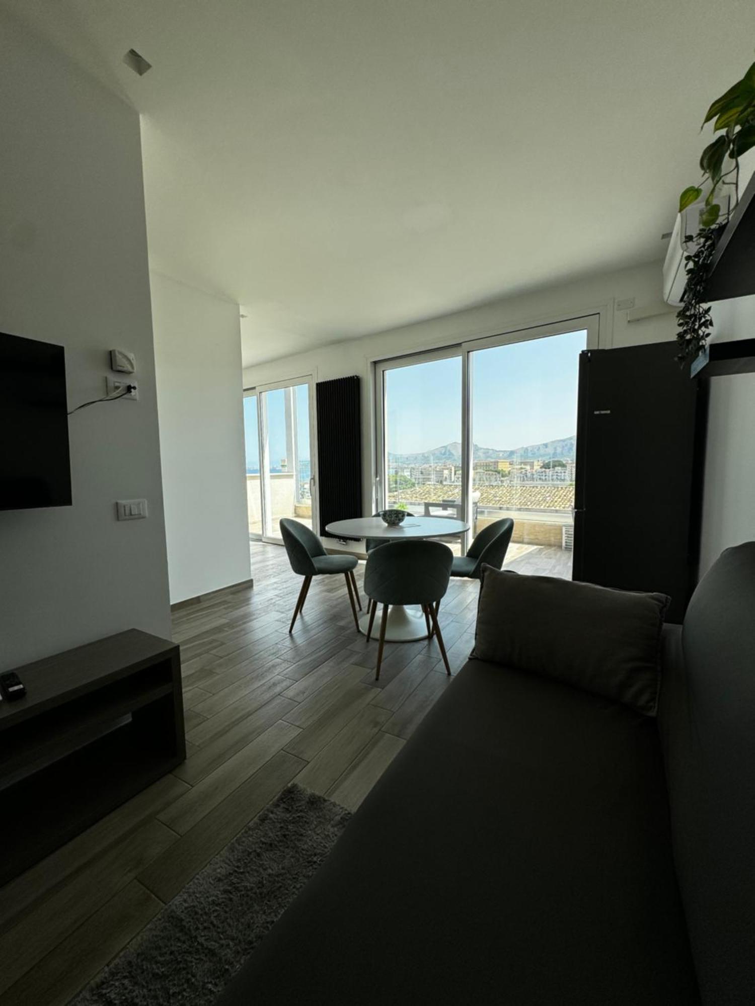 Palermo Inn Marina Exclusive View מראה חיצוני תמונה