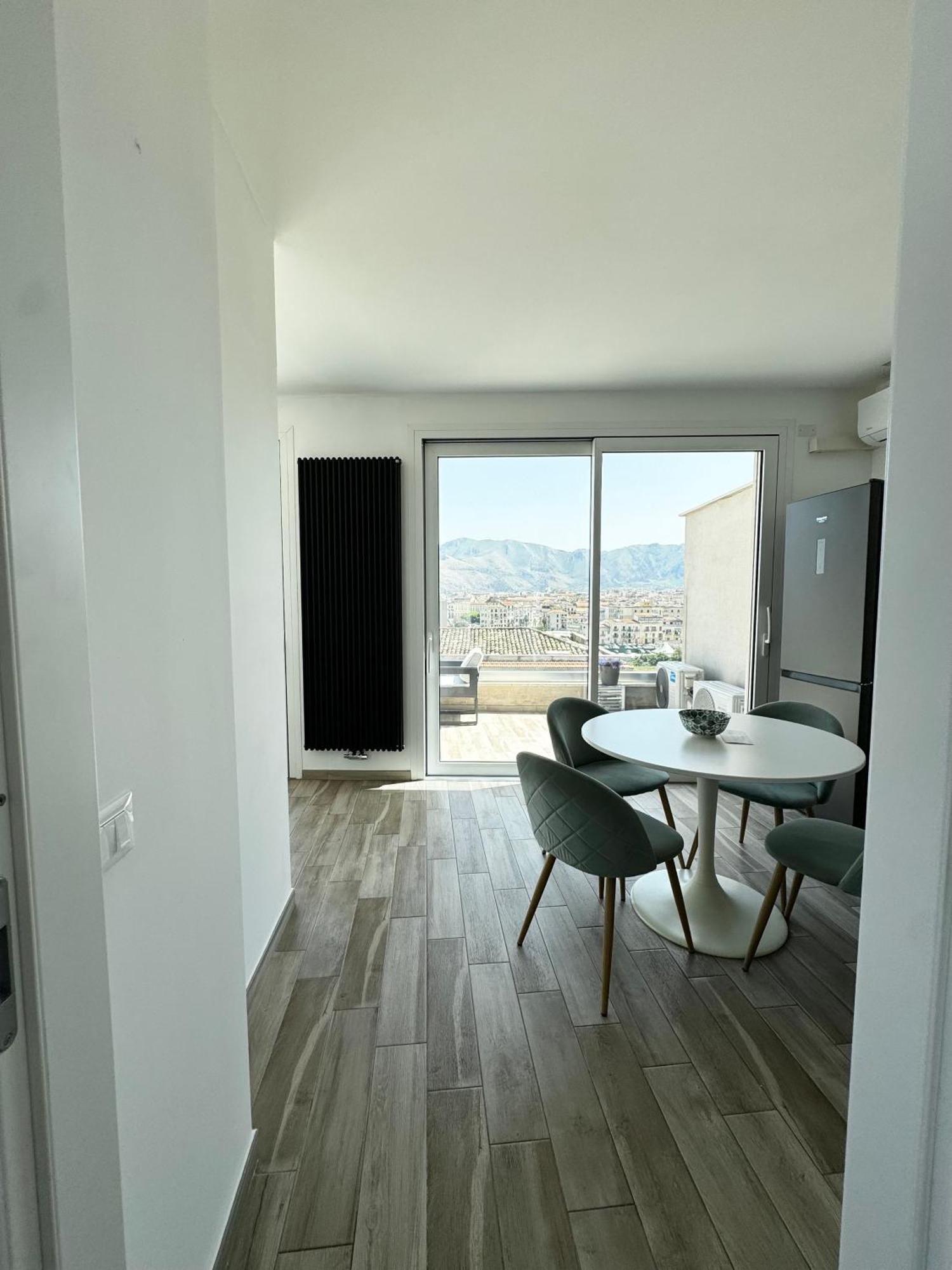 Palermo Inn Marina Exclusive View מראה חיצוני תמונה