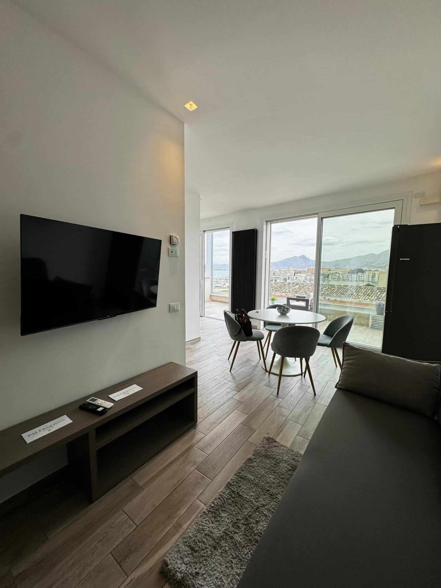 Palermo Inn Marina Exclusive View מראה חיצוני תמונה