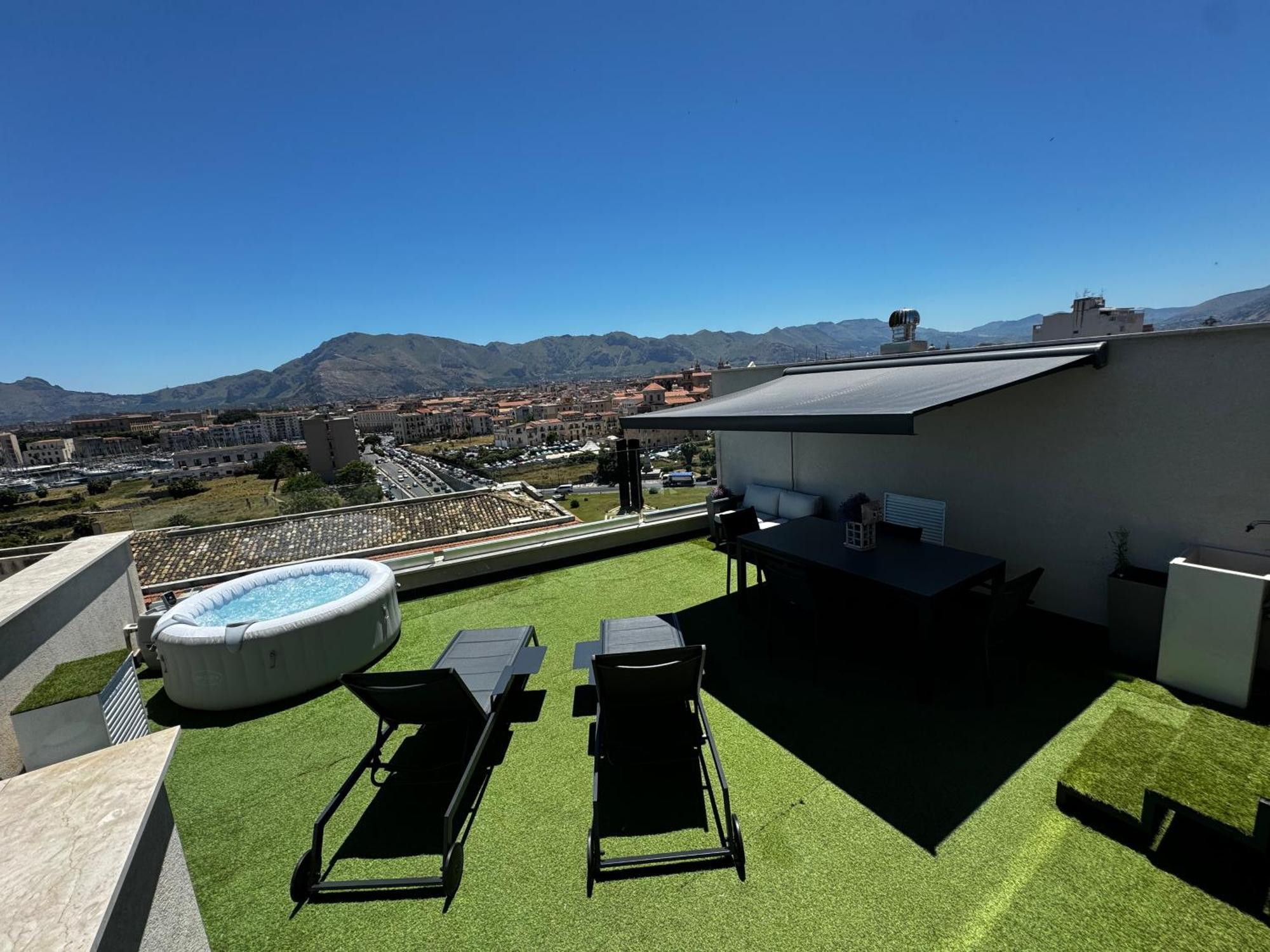 Palermo Inn Marina Exclusive View מראה חיצוני תמונה