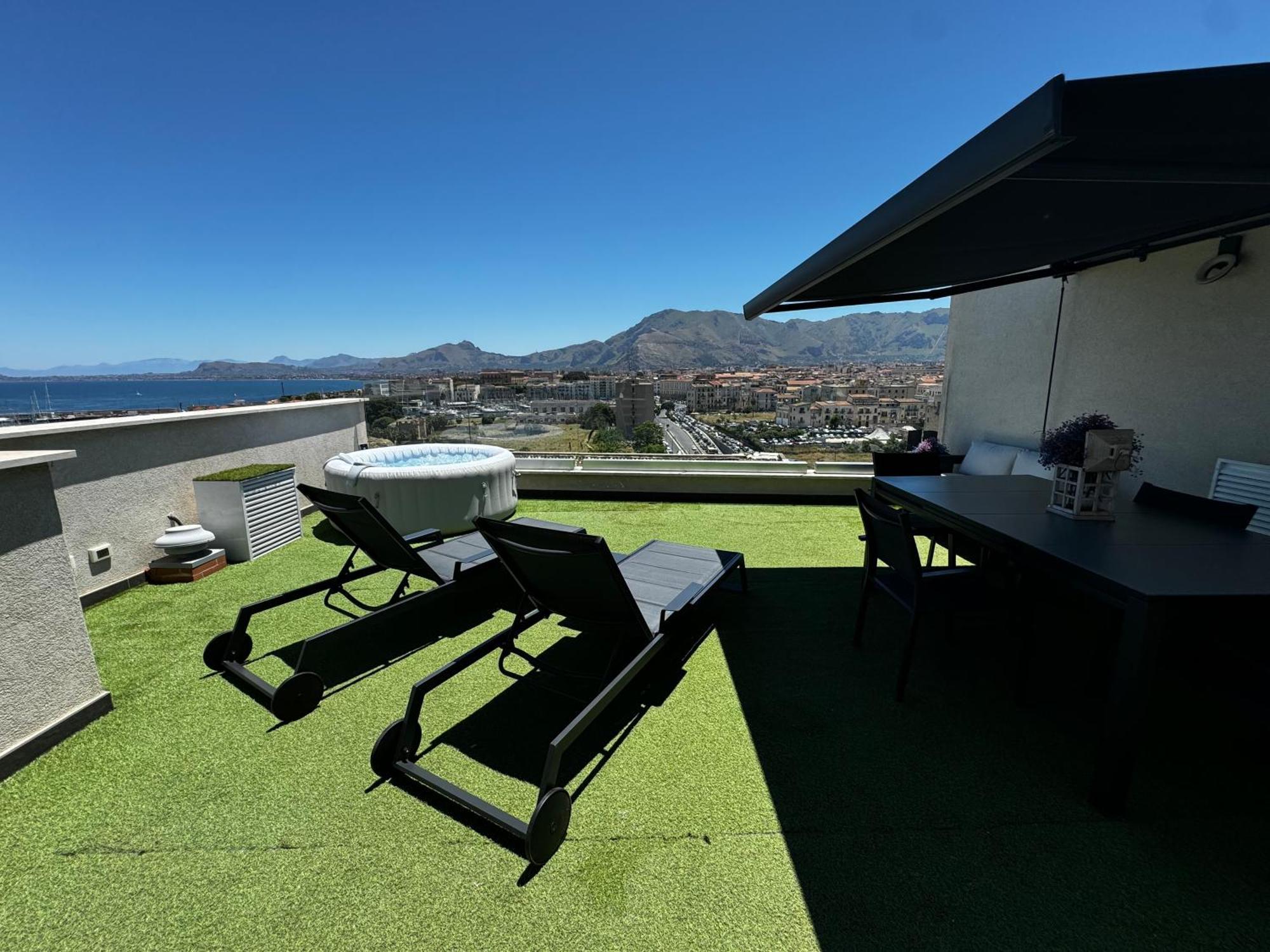 Palermo Inn Marina Exclusive View מראה חיצוני תמונה